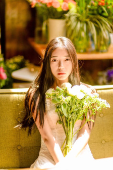 妈妈先是拒绝后是迎合的句子